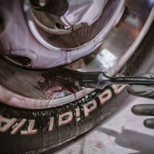 Čistič alu kol a odstraňovač polétavé rzi PRO - Bad Boys Wheel Cleaner Bleeding PRO - 5000 ml