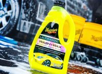 Autošampon s příměsí vosku a polymerů - Meguiar's Ultimate Wash & Wax - 1420 ml