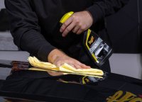 Meguiar's Ultimate Insane Shine Paint Glosser - leštěnka v rozprašovači, 473 ml