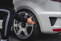 Gyeon Q2M Tire Applicator Small aplikátor na pneumatiky