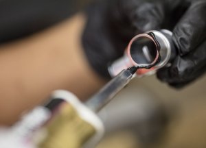 3M™ Scotch-Weld™ 2K pružné epoxidové lepidlo DP190, šedé, 48,5 ml