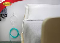 3M Command™ 17304 biele samolepiace plastové háčiky, zväzovače káblov