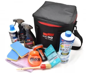 Soft99 Medium Kit + Products Bag