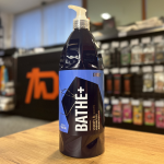 Gyeon Q2M Bathe+ 1000 ml autošampon s křemičitým sealantem