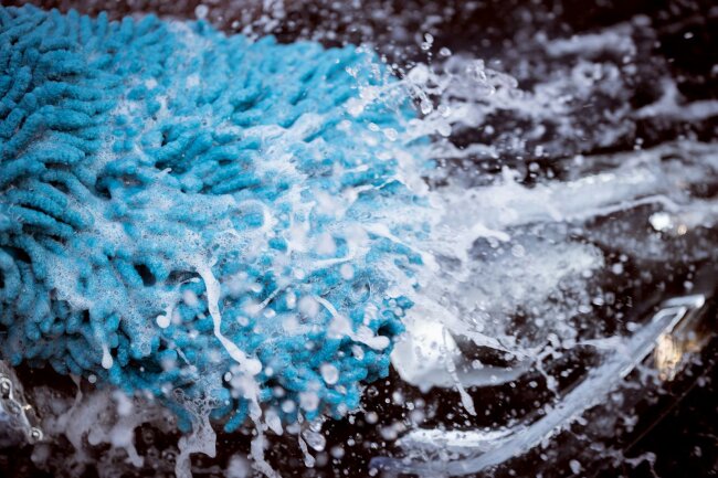 Nuke Guys Chenille Hell Blue - Mikrovláknová mycí rukavice