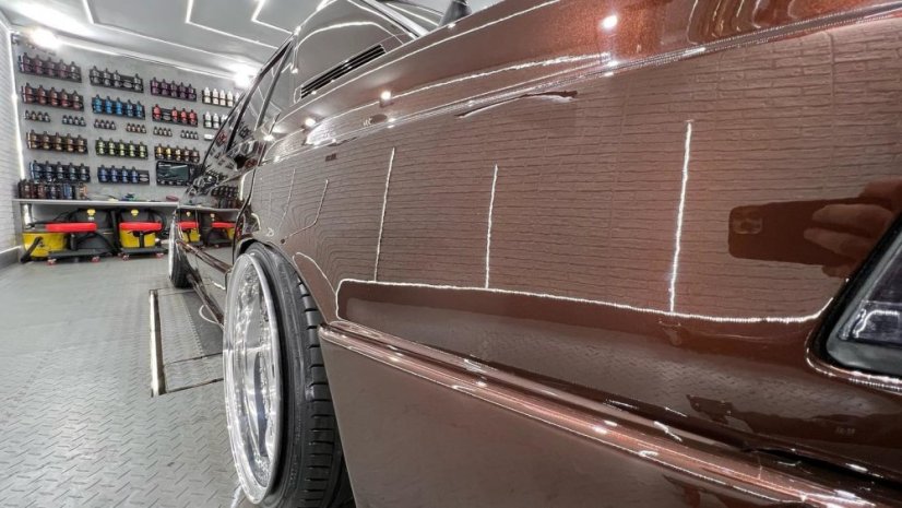 SWAG Hybrid Wax - Hybridní syntetický vosk s příměsí pravé karnauby (250ml)