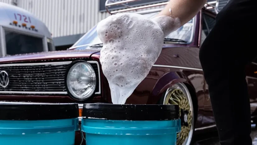 Преміальна мийна рукавиця з овечої вовни Auto Finesse Ultra Soft Преміальна мийна рукавиця з овечої вовни Auto Finesse Ultra Soft