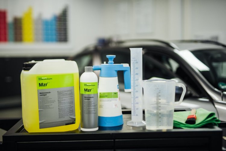 Очисник шкіри, текстилю та пластику Koch Chemie Mehrzweckreiniger (MZR) 21 кг