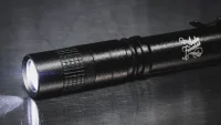 Vreckové inšpekčné svetlo Auto Finesse Swirl Seeker
