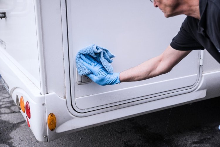 Засіб для миття автомобіля без води Koch Chemie Wash & Finish (WF) 1 літр