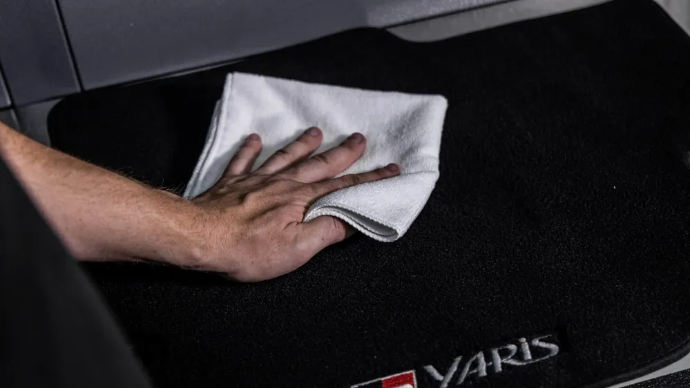 Čistič interiéru Auto Finesse Total 5000 ml - foto 4