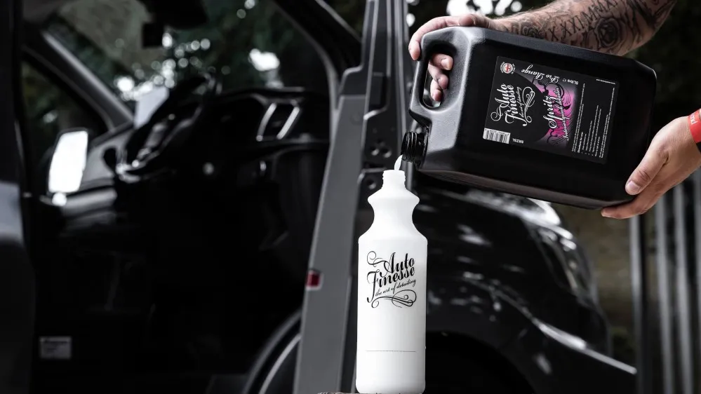 Detailer na interiér Auto Finesse Spritz 5000 ml - foto 1