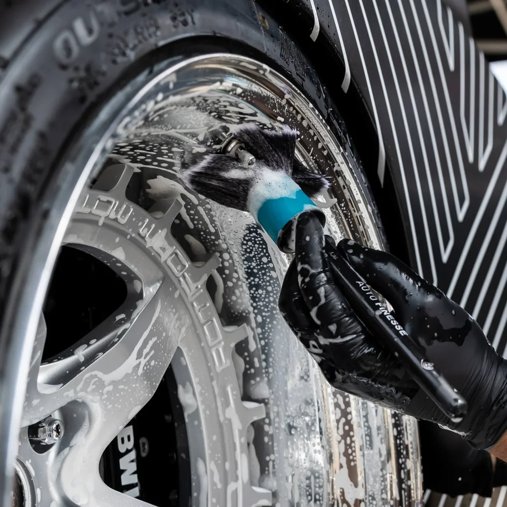 Čistič kol koncentrát Auto Finesse Imperial 1000 ml - foto 5