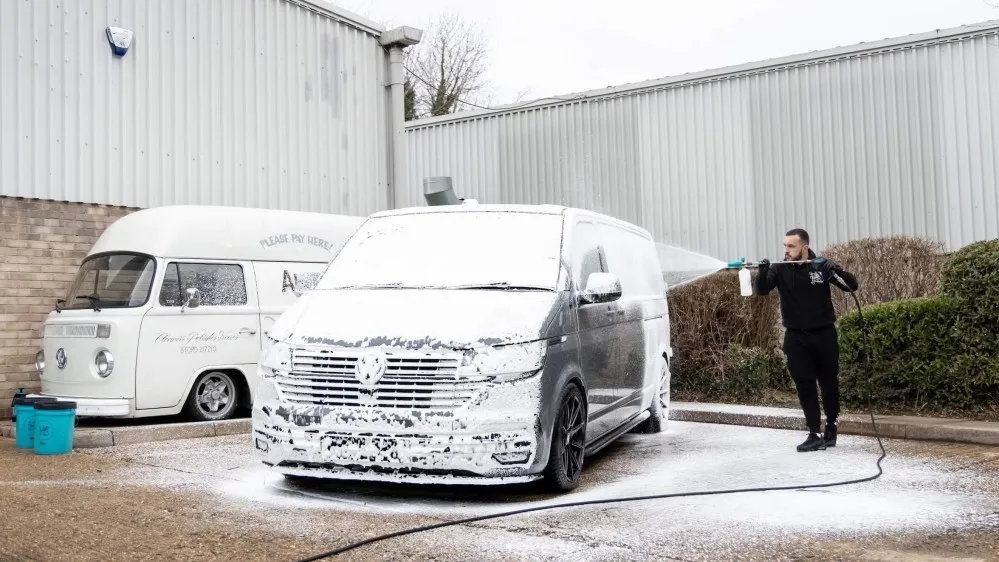 Aktivní pěna pro předmytí Auto Finesse Avalanche 1000 ml - limitovaná edice Bubblegum - foto 2