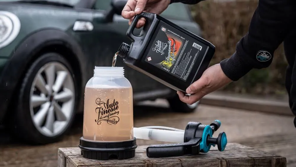 Předmytí bez pěny Auto Finesse Dynamite 2500 ml koncentrát - foto 5
