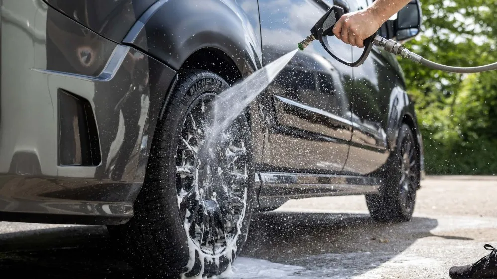 Velký chemicky odolný kartáč na kola Auto Finesse Barrel - foto 5