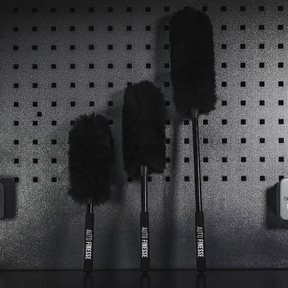 Kartáč na mytí kol z jehněčí vlny Auto Finesse - dlouhý - foto 4