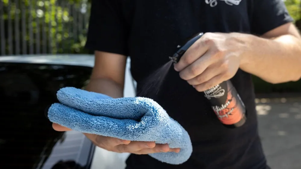 Leštící mikrovláknová utěrka Auto Finesse Ultra Plush 40 x 40 cm - foto 3