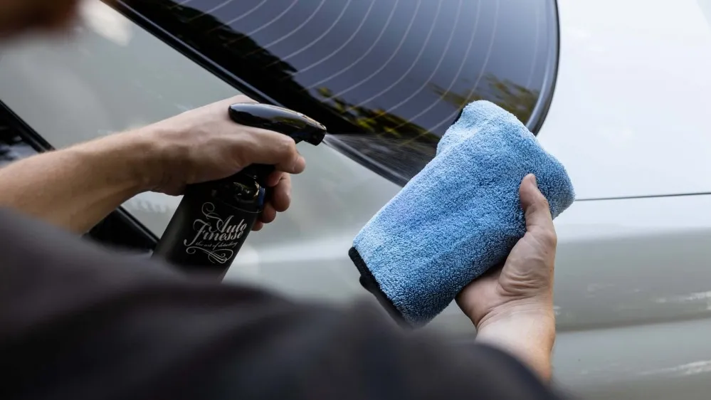 Leštící mikrovláknová utěrka Auto Finesse Ultra Plush 40 x 40 cm - foto 1