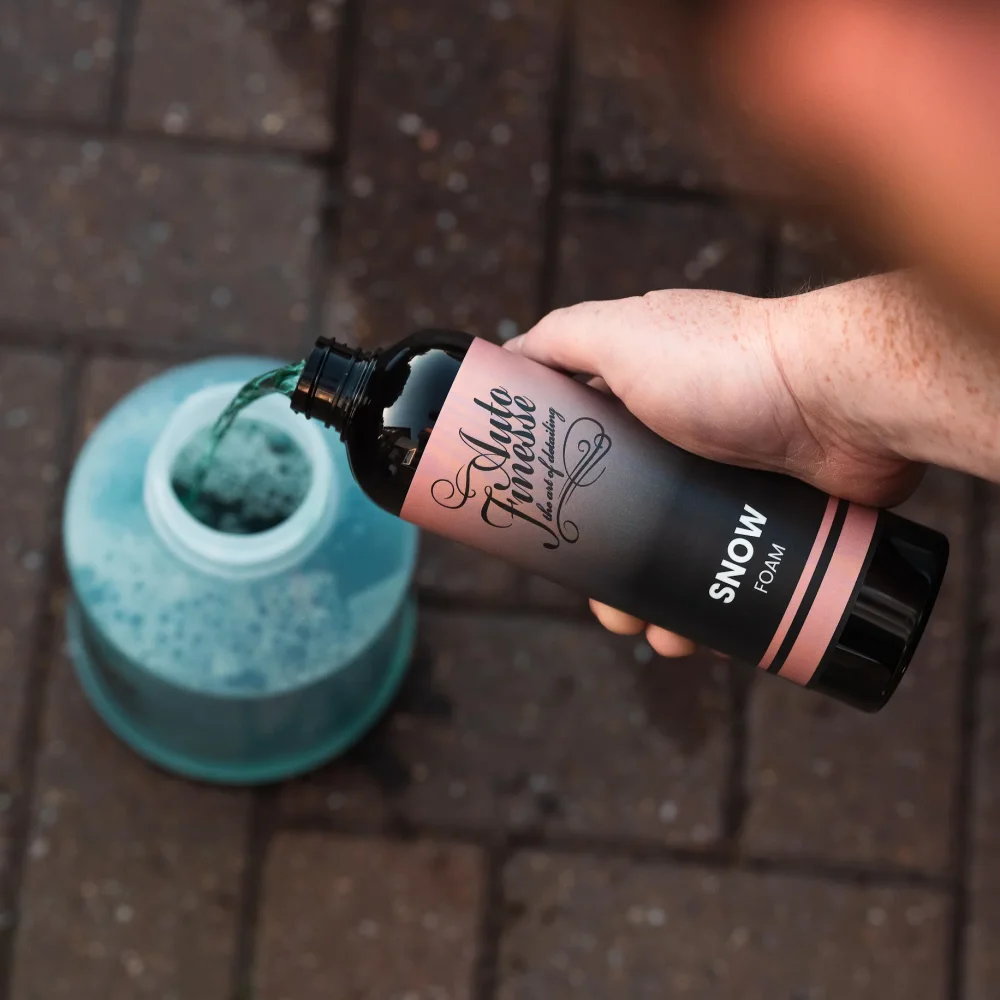 Aktivní pěna Auto Finesse Essentials Snow Foam 500 ml - foto 2