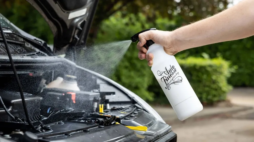 Oživovač a ochrana plastů v interiéru Auto Finesse Dressle 5000 ml - foto 3