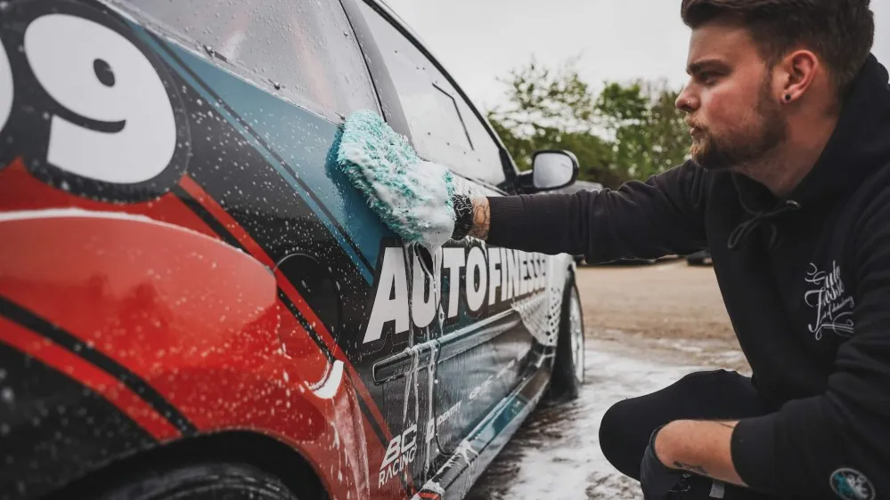 Extra šetrná mycí rukavice Auto Finesse Plush - foto 1