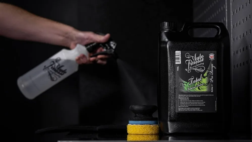 Čistič interiéru Auto Finesse Total 5000 ml - foto 2